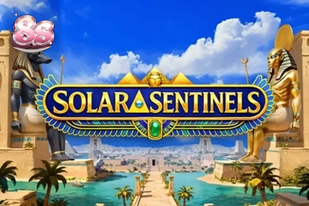 Giao diện trò chơi slot Solar Sentinels với chủ đề Ai Cập cổ đại